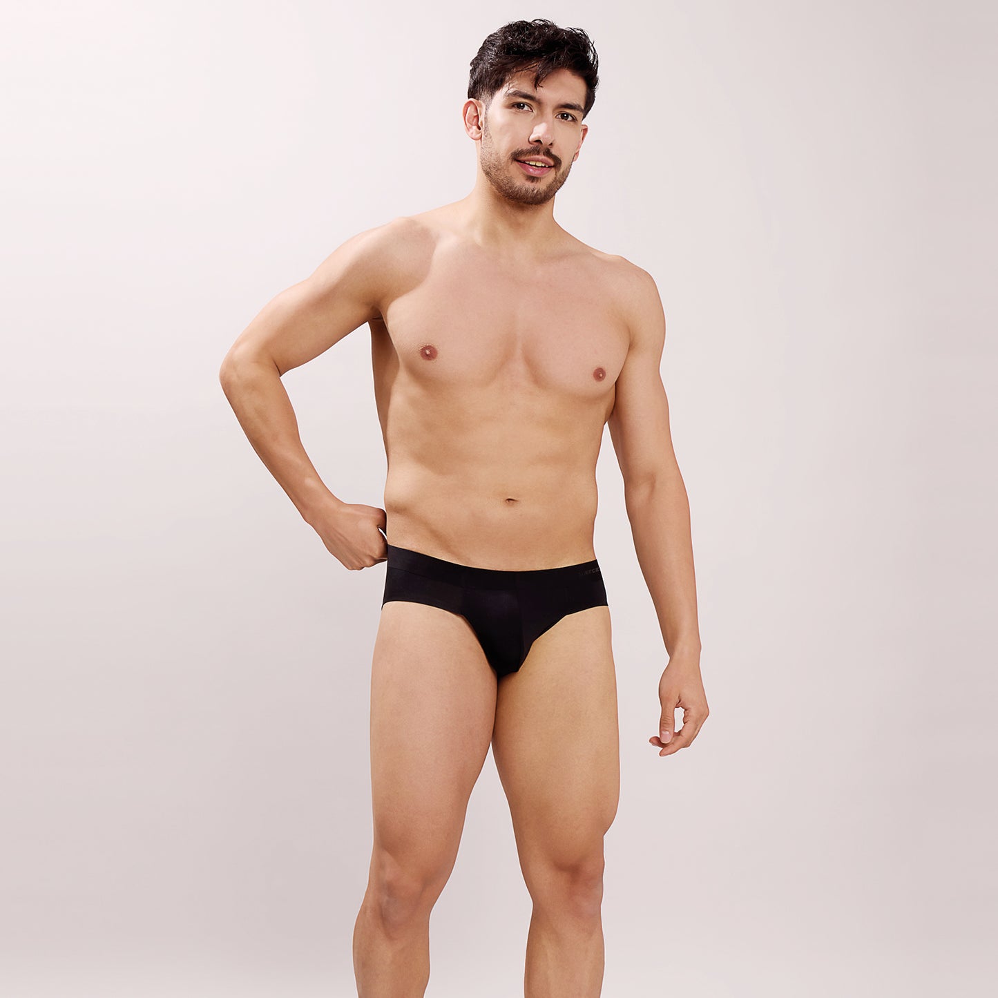 Seamless Ultra-Soft Comfort – Micro Modal Spandex Brief – M109 - Black