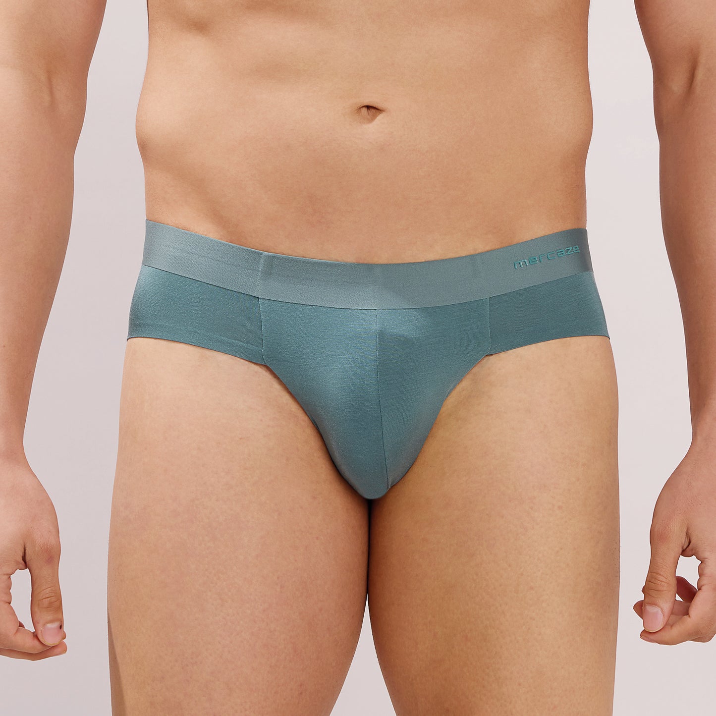 Seamless Ultra-Soft Comfort – Micro Modal Spandex Brief – M109 - Olive
